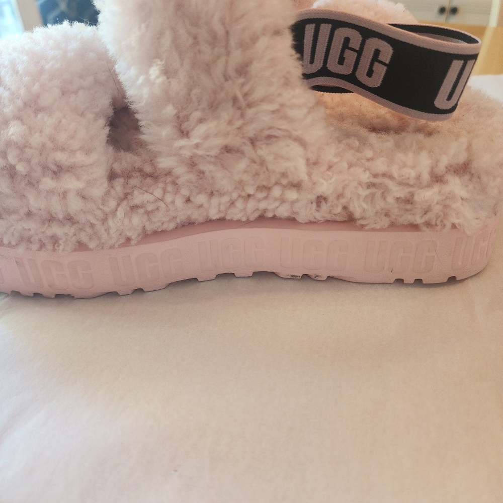 UGG slippers - Picture 9 of 11